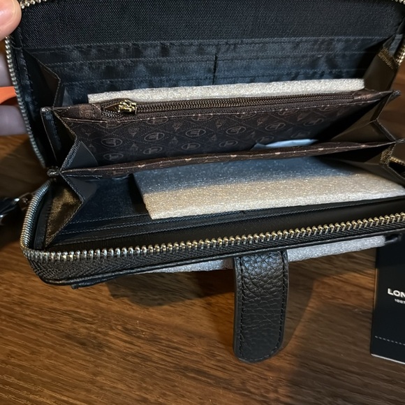 London Fog Women’s Black Pebble, Cell Phone and Zip Around Wristlet Wallet - Picture 7 of 8